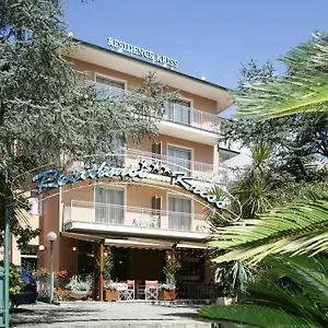 Aparthotel Kriss, Deiva Marina
