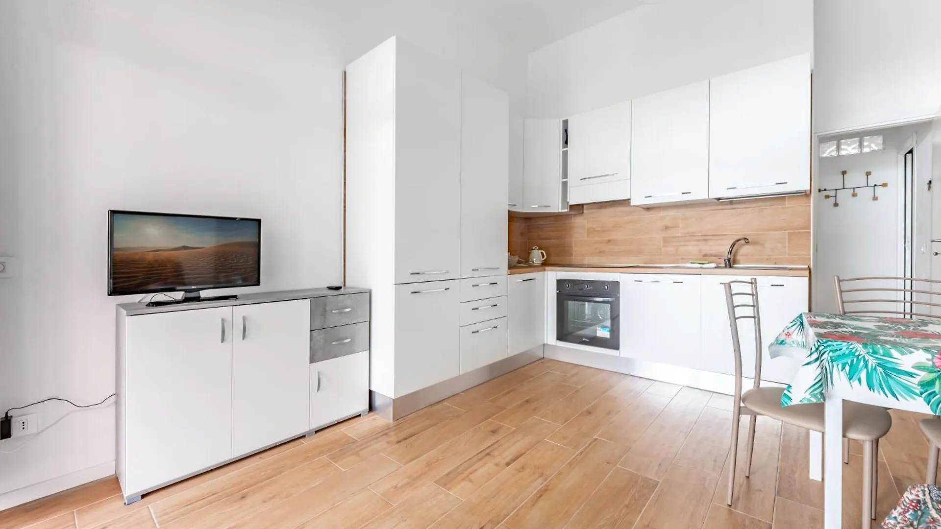 Deiva Marina Sea House! Functional Apartment Italy